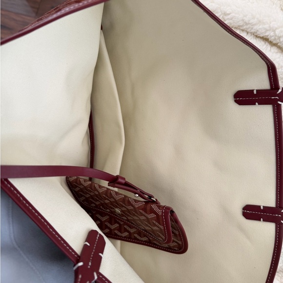 St. Louis GM Inspired Burgundy Tote Bag - Picture 2 of 9